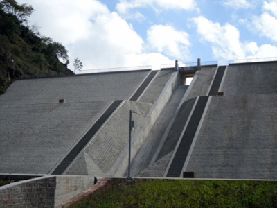 封過(guò)水庫(kù)